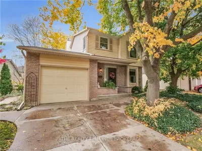 1693 Aldersbrook Road, London North, On N6g 3b7