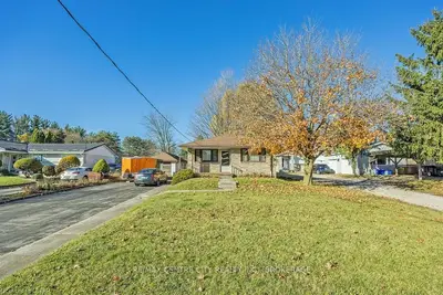 1622 Gore Road, London East, On N5w 1t8