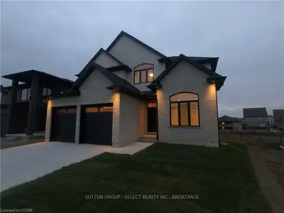 1306 Medway Park Drive, London North, On N6g 0v7