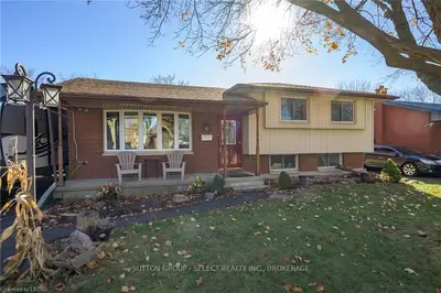 37 Ebury Crescent, London South, On N6c 3e1