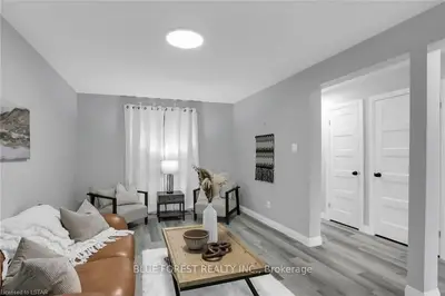 1318 Highbury Avenue N 33, London East, On N5y 5e5
