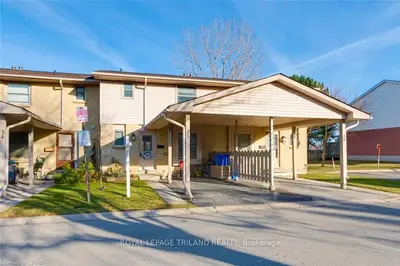 1318 Highbury Avenue N 35, London East, On N5y 5e5