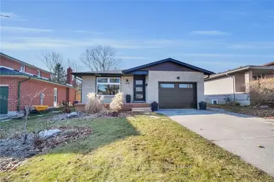 148 Walmer Gardens, London North, On N6g 4g7
