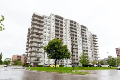353 Commissioners Road W 211, London South, On N6j 0a3