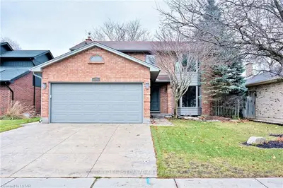 391 Hartson Road, London North, On N6h 4x8