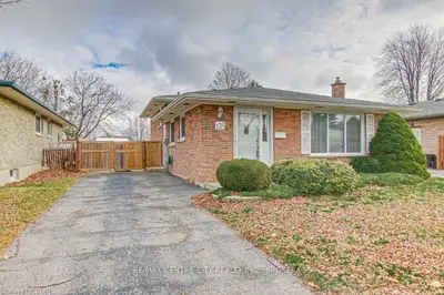 131 Champlain Crescent, London East, On N5v 1h2