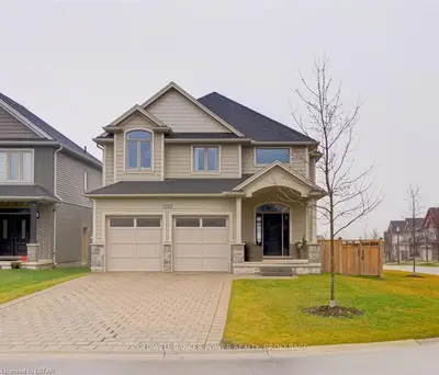 2132 Springridge Drive, London North, On N5x 0m3