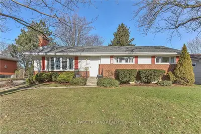 895 Valetta Street, London North, On N6h 2z4