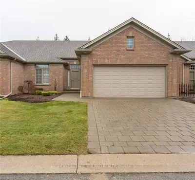 140 Mcgarrell Drive 15, London North, On N6g 5j1