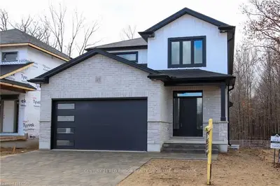 22701 Adelaide Road 25, Strathroy-caradoc, On N0l 1w0