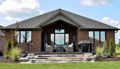 582 Bennett Crescent, Strathroy-caradoc, On N0l 1w0