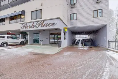 1255 Commissioners Road W 306, London South, On N6k 3n5