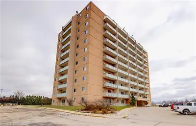 573 Mornington Avenue 702, London East, On N5y 4t9