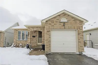 325 Lighthouse Road 37, London South, On N6m 1h8