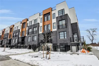 3900 Savoy Street 101, London South, On N6p 0h9