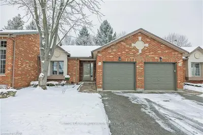 1100 Byron Baseline Road 77, London South, On N6k 4m3
