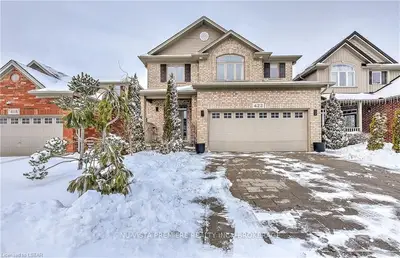 422 Skyline Avenue, London North, On N5x 0b5