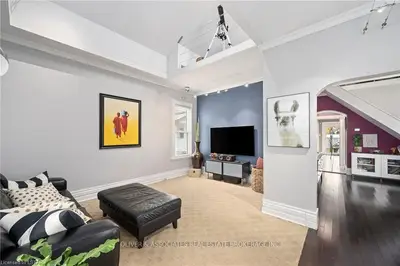 15 Partridge Street, London East, On N5y 3r5