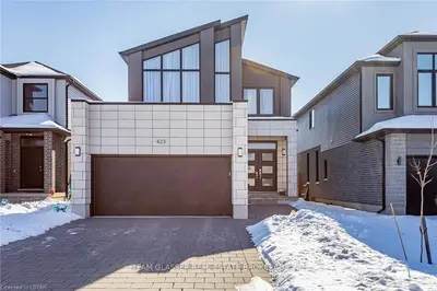 423 Tansbury Street, London North, On N6g 0r6