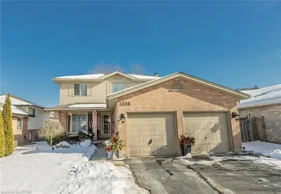 1366 Sandford Street, London East, On N5v 3v5