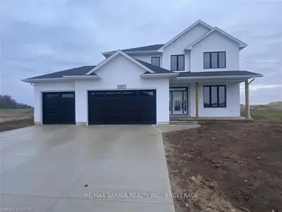 156 HENNESSY Street, Lambton Shores, ON N0N 1J0