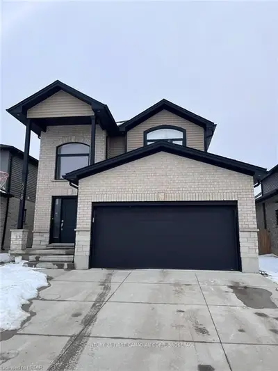 6928 Raleigh Boulevard, London South, On N6p 0b3