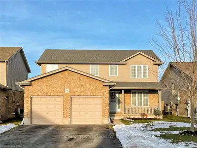 716 Anzio Road, Woodstock, On N4t 0b5