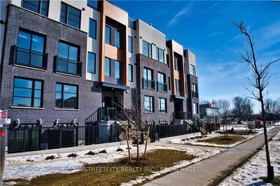 3900 Savoy Street 105, London South, On N6p 0a3