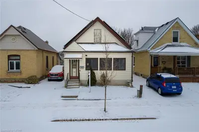 26 Homan Street, London East, On N5z 1a7