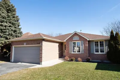 469 Tanya Street, Strathroy-caradoc, On N7g 4a6