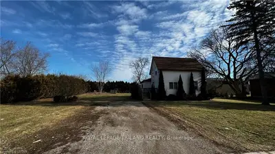 242 PETER Street S, Chatham-Kent, ON N0P 1C0
