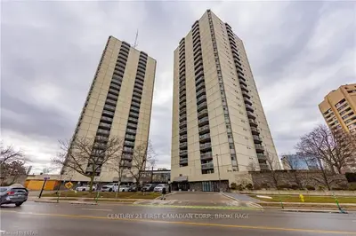 363 Colborne Street 1701, London East, On N6b 3n3