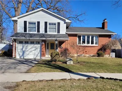 1534 Glenora Drive, London North, On N5x 1v5