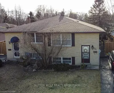 326 Oak Avenue, Strathroy-caradoc, On N7g 3t2