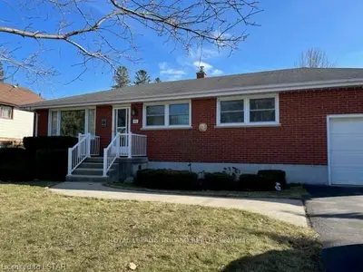 930 Valetta Street, London North, On N6h 2z6