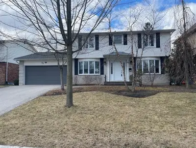 63 Applewood Crescent, London South, On N6j 3r1