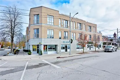 162 Wortley Road 207, London South, On N6c 3p7