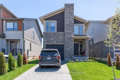 1653 Valhalla Street, London North, On N6g 0v2