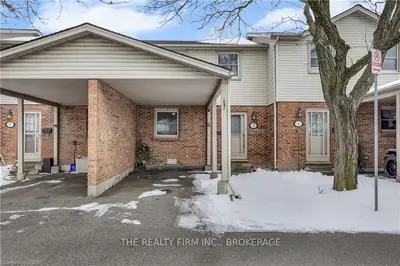 1330 Jalna Boulevard 6, London South, On N6e 2h7
