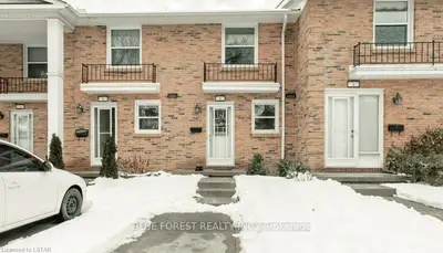 1385 Commissioners Road W 6, London South, On N6k 1e2