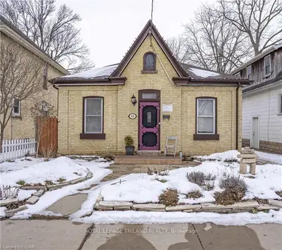 88 Oak Street, London East, On N5z 2h6