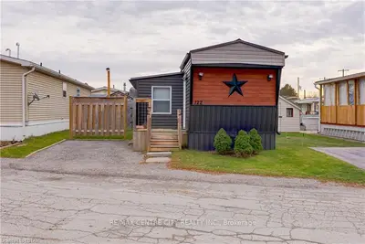 2189 Dundas Street E 122, London East, On N5v 1h3