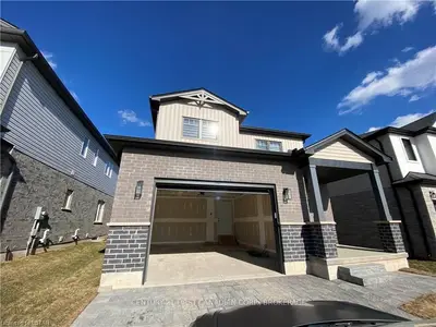 102 Middleton Avenue, London South, On N6l 0g1
