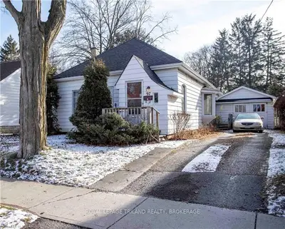97 Tecumseh Avenue E, London South, On N6c 1s1