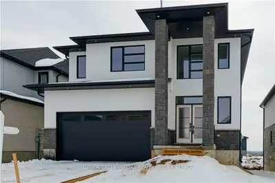 1879 Fountain Grass Drive, London South, On N6k 4p9