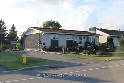 474 WEST Street, Hawkesbury, ON K6A 2R1