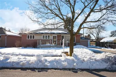 295 Tweedsmuir Avenue, London East, On N5w 1l5
