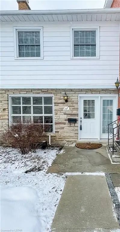 1220 Royal York Road 61, London North, On N6h 3z9