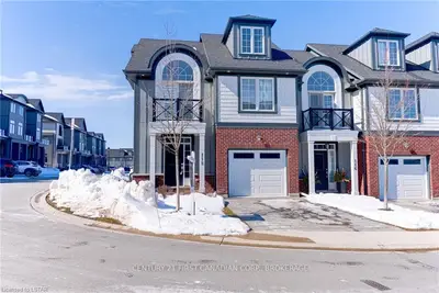 275 Callaway Road 118, London North, On N6g 0n8