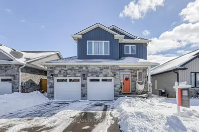 18 Reeves Road, Ingersoll, On N5c 3r9